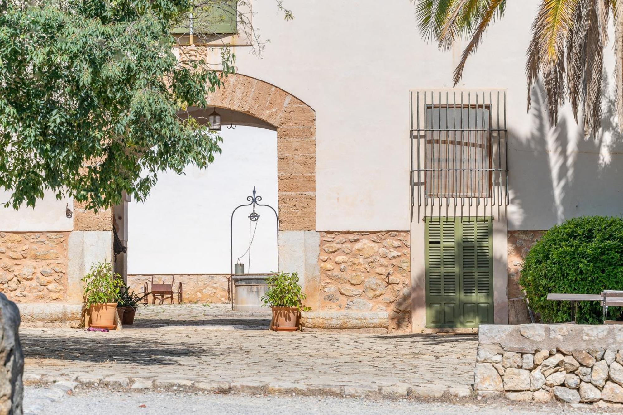 Agroturismo Filicumis By Mhr Lloseta Luaran gambar